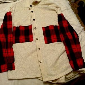 Pol sweater/flannel